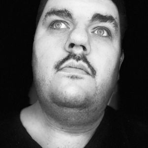 Meet your Posher, Aron